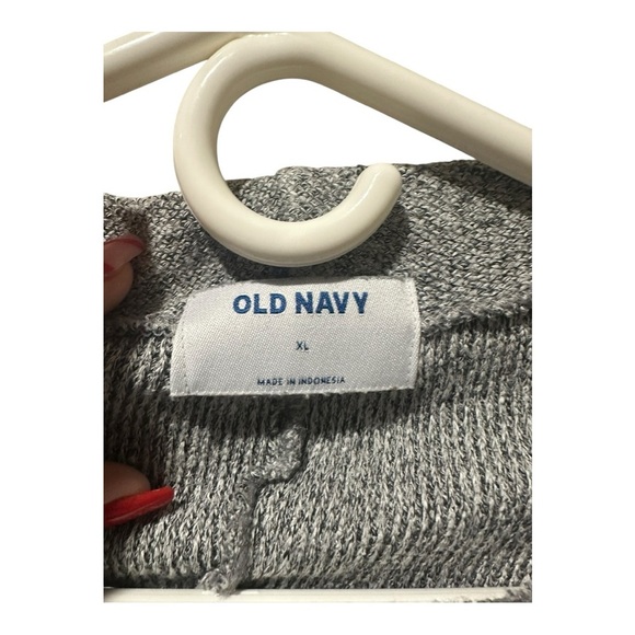 Old Navy Sweater - Picture 4 of 4